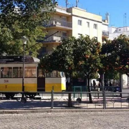 Triana Leon Sanz Apartment *