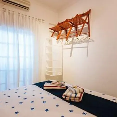 Triana Leon Sanz Apartment *