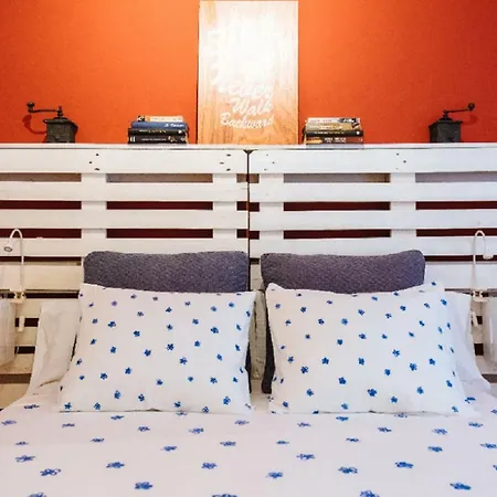 Triana Leon Sanz Apartment